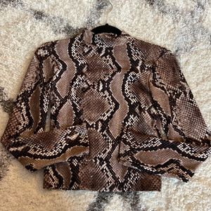 Stretchy snake skin long sleeve mock neck
